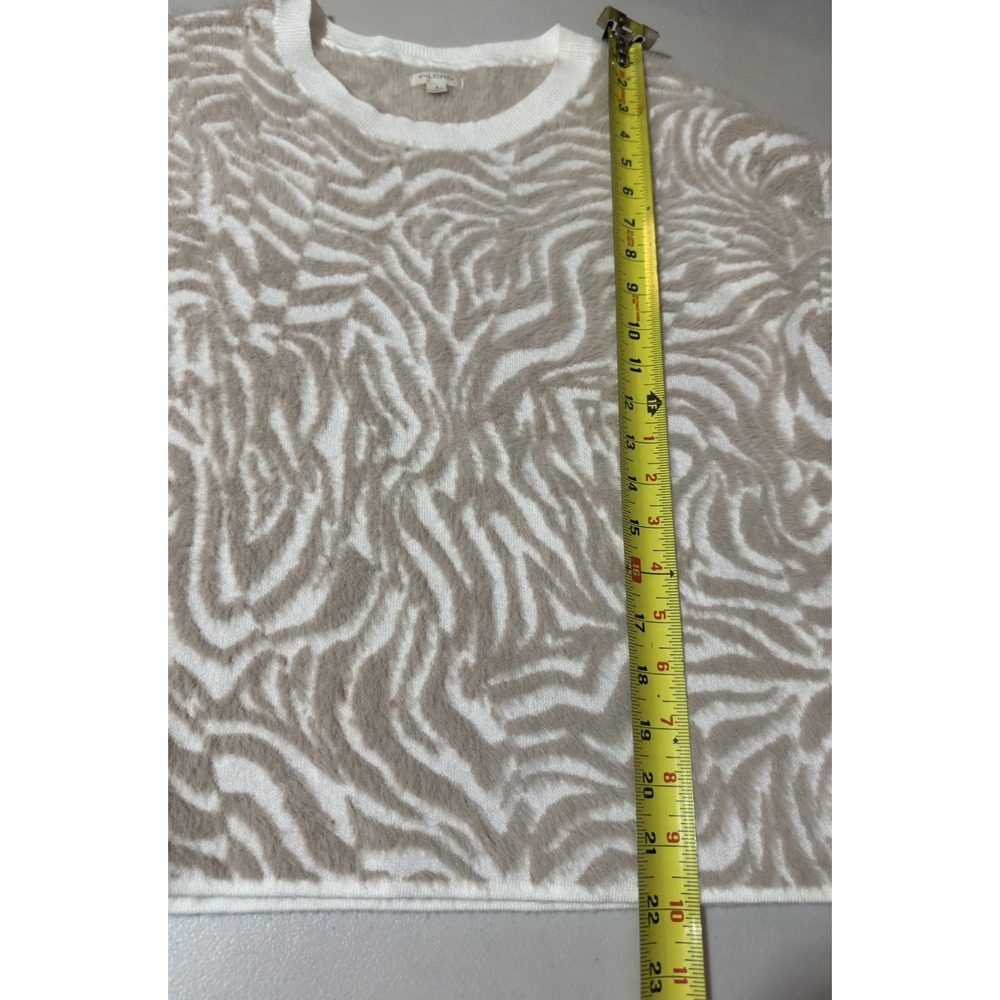 Pilcro Anthropologie Women's Sweater White Beige Fuzzy Soft Animal Print Small - Picture 4 of 8